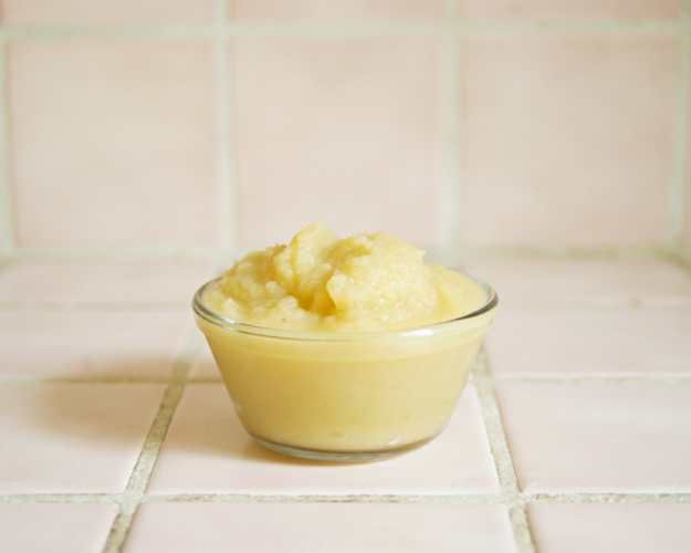 Mashed potatoes on the counter